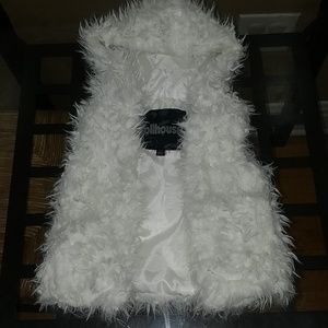 Sold----Dollhouse Fur Vest 2T